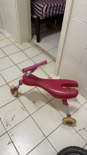 Triciclo infantil rosa