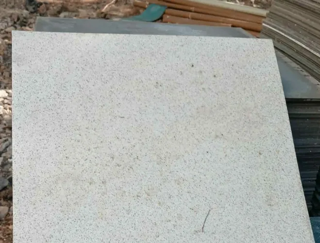 Piso vinilico 5mm 50x50, usado em ótimo estado