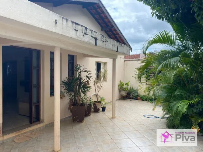 Casa com 3 dormitórios à venda, 165 m² por R$ 450.000 - Centro - Leme/SP