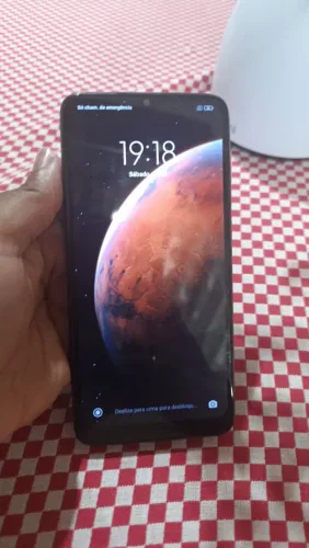 Vendo Xiaomi Redmi Note 8 Pro na cor azul.