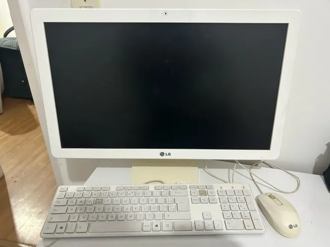 Computador LG all in one branco