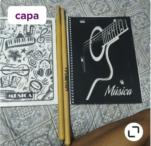 acessórios para bateria: par de baquetas + 2 cadernos de estudos