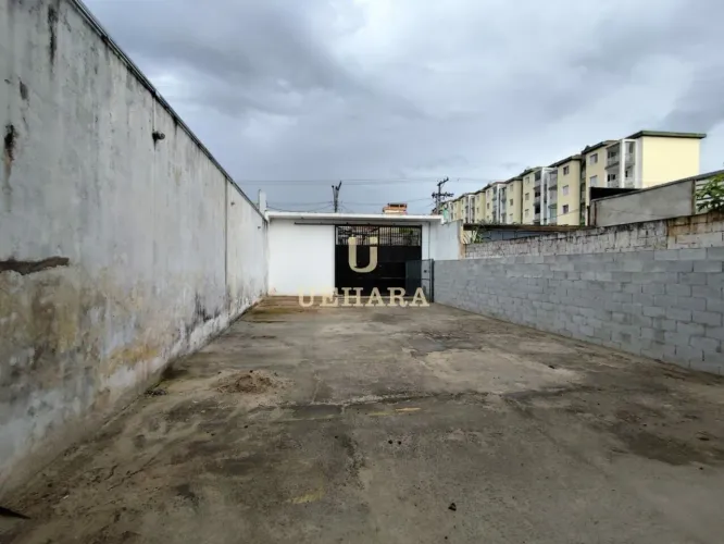 Galpão de 330 m² recém refomardo para alugar na Casa Verde Alta!