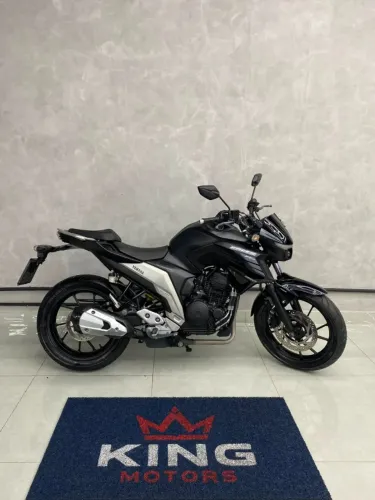 FZ25