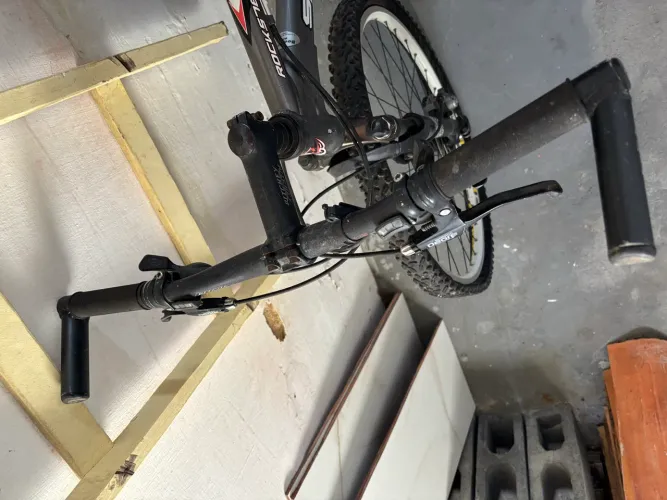 Bicicleta Sintesi (Modelo Rockster)