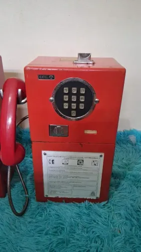 Orelhão Raridade completo com cofre