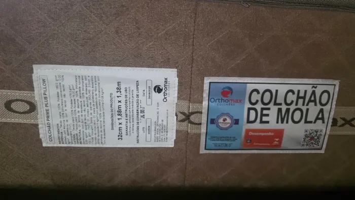 Vendo Cama box e colchão de molas