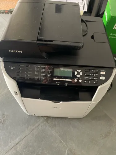 Multifuncional ricoh sp3510sf laser