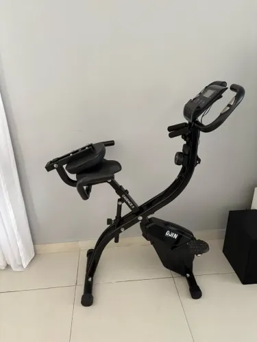 Bicicleta Ergométrica Vertical Dobrável Cadence X Odin Fit