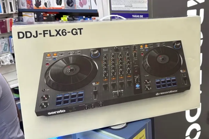 Controladora Pioneer DDJ FLX6 GT - Zerada