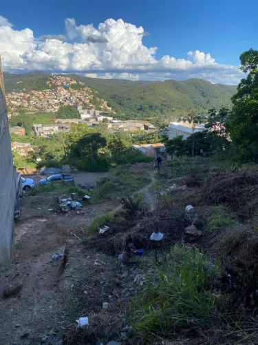 Lote bairro vilareal sabara ( todos os docs ok em dia) 