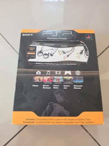 Caixa Original PSP muito Conservada