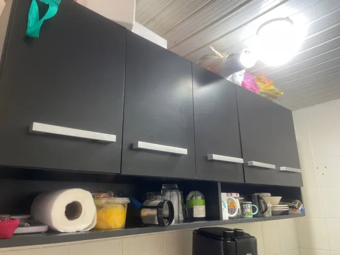 Armário suspenso de cozinha