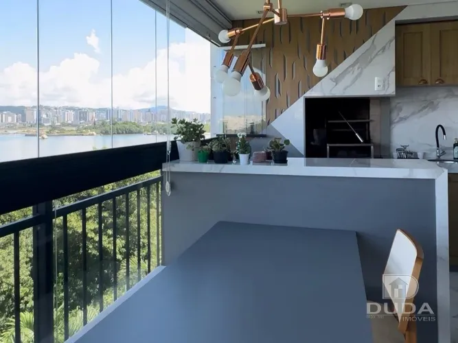 Apartamento de 3 suítes vista cinematográfica