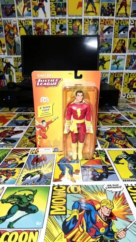 Boneco De Ação Shazam + Adão Negro De 8 Polegadas Mego