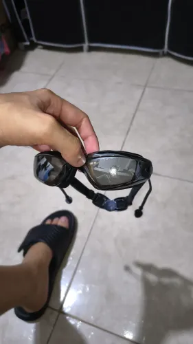 Óculos de natação preto e prata com tampo Intra auricular 