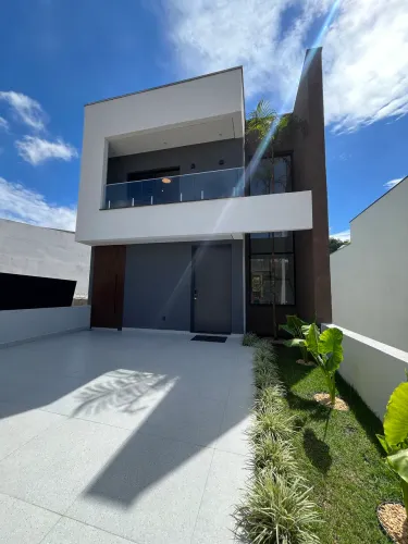 Casa a venda Condomínio Vale Azul