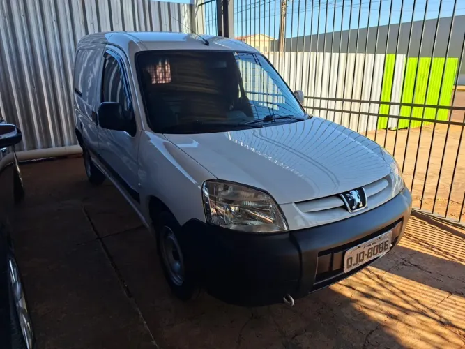 Peugeot Partner Furgão 1.6 16v/ 1.6 16V Flex 3P 2020
