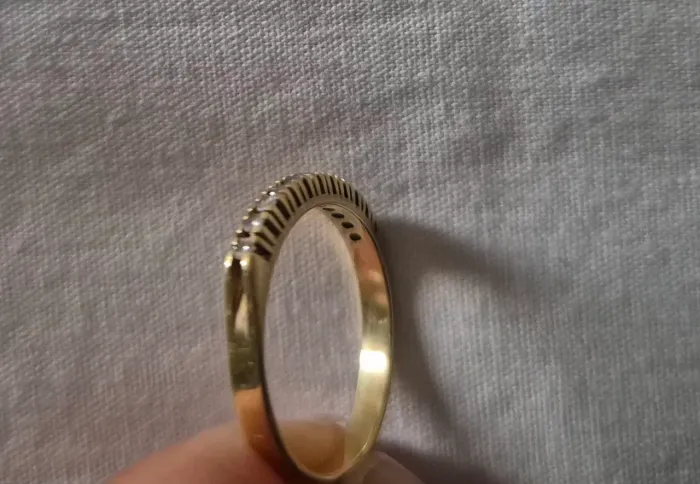 Anel De Brilhantes 18k 750