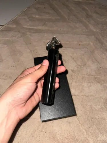 Máquina de acabamento