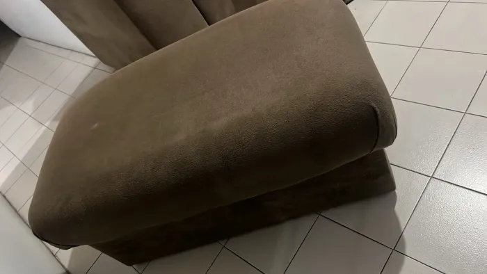 PUFF / RECAMIER MARROM À VENDA!