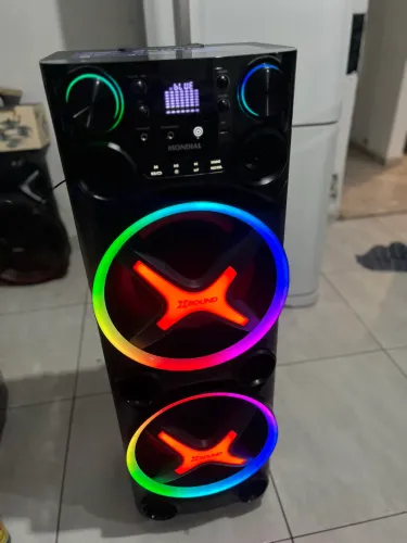 Torre de som mondial amplificada