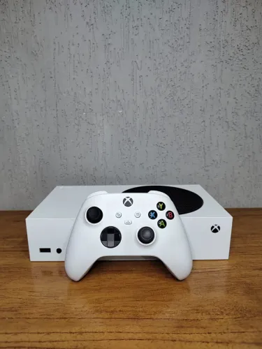 Xbox Séries S Semi Novo.