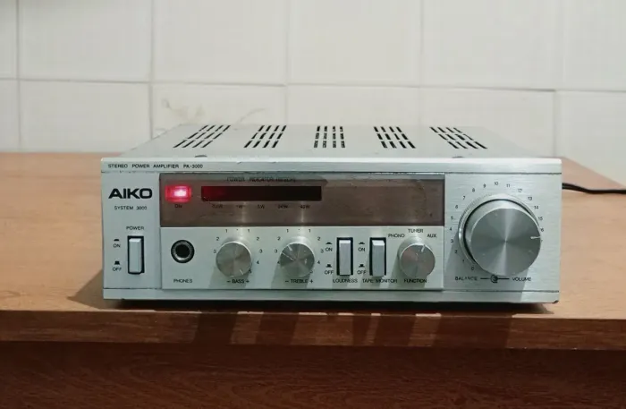 amplificador vintage Aiko PA-3000