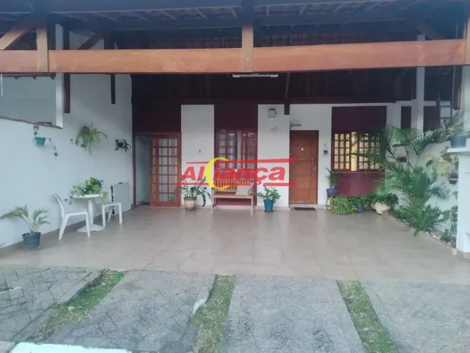CASA EM CONDOMÍNIO FECHADO - VALE DOS PÁSSAROS - GUARULHOS