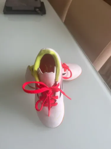 Chuteira Adiddas infantil
