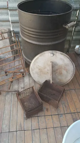 Churrasqueira para costela no tambor