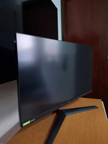Monitor game LG 27 polegadas