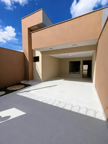CASA ALTO PADRÃO 3 SUÍTES PLENAS VARANDA GOURMET  PORCELANATO ILUMINAÇÃO LED FINANCIA