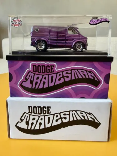 Hot Wheels RLC Dodge Tradesman Numerada 13236/30000