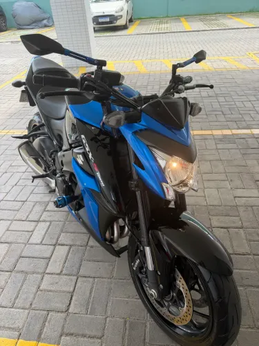 GSX-S1000 