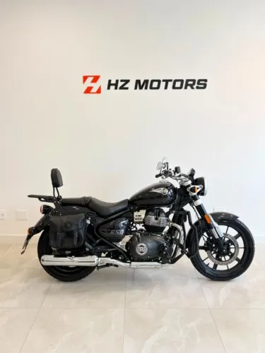 ROYAL ENFIELD SUPER METEOR 650 ASTRAL BLACK - COM ACESSÓRIOS