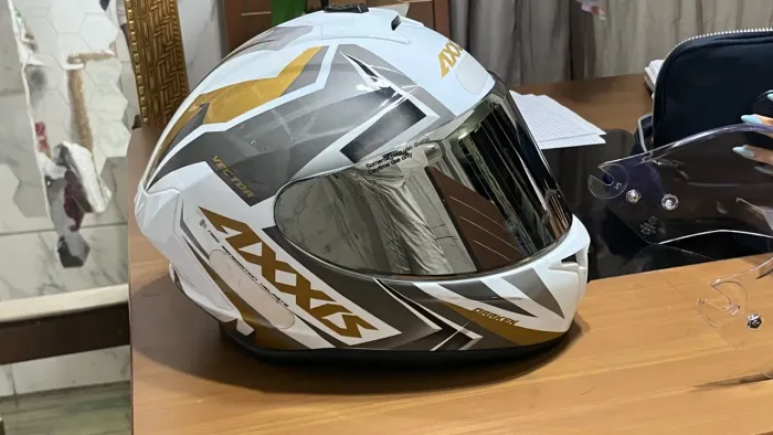 Capacete pra vender logo