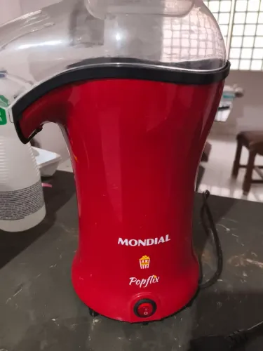 Pipoqueira pouco uso desapego