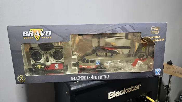 Helicóptero controle remoto