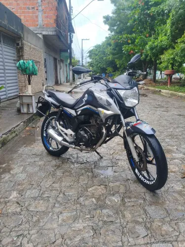 Vendo cg Titan 160 2023