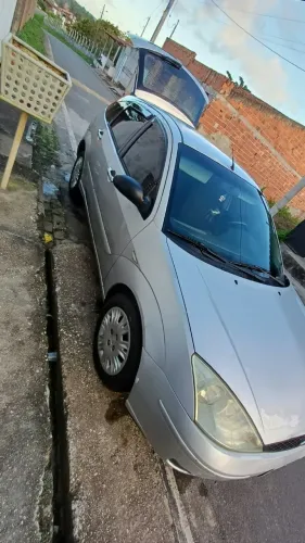 Ford Focus 1.6 S/se/se Plus Flex 8v/16v 5P 2005