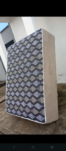 Cama box de casal de espuma 330 REIAS não faço entrega *