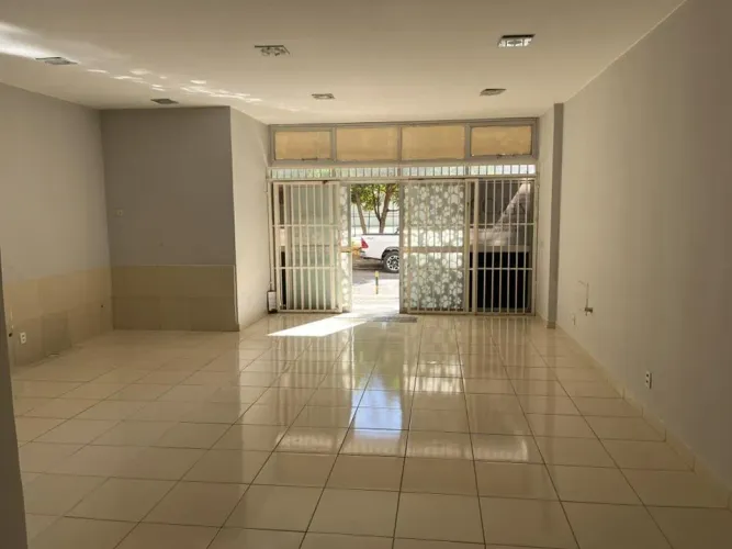 Vende-se Loja Comercial em Taguatinga Sul/DF