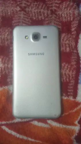Celular Samsung j7 neo