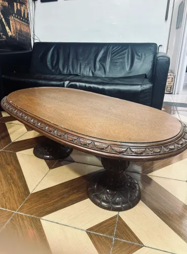 Mesa de Centro Oval