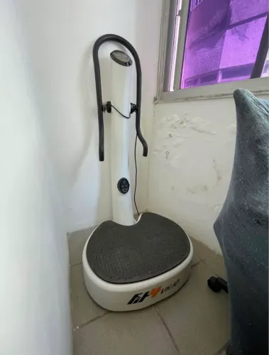 Plataforma vibratória 