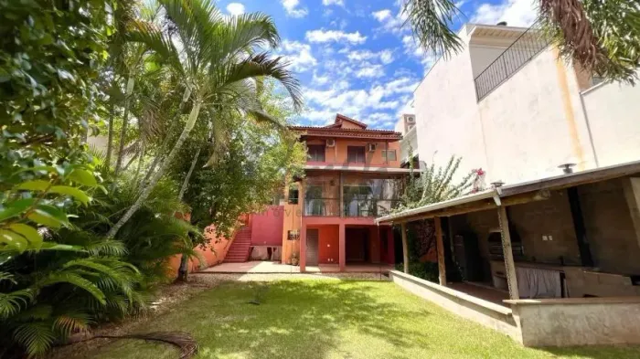 Casa em Condomínio à Venda no Parque da Hípica - Campinas/SP