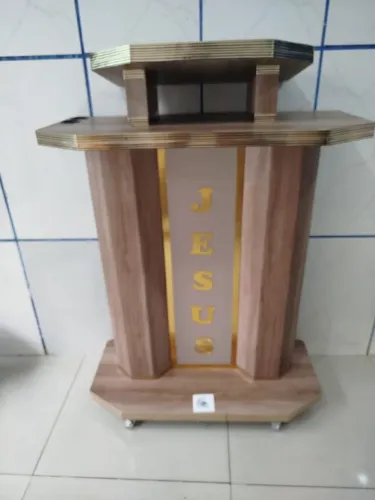 Púlpito madeira PRONTA ENTREGA 