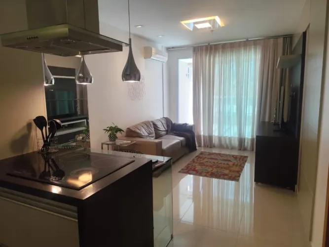 Flat com 1 dormitório para alugar, 62 m² por R$ 8.118,76/mês - Asa Sul - Brasília/DF