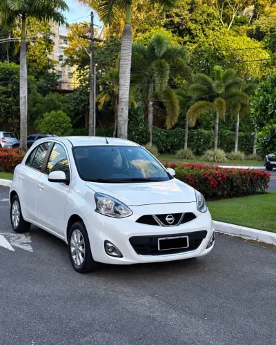 Nissan March SV 1.0 16V Flex Fuel 5P 2015